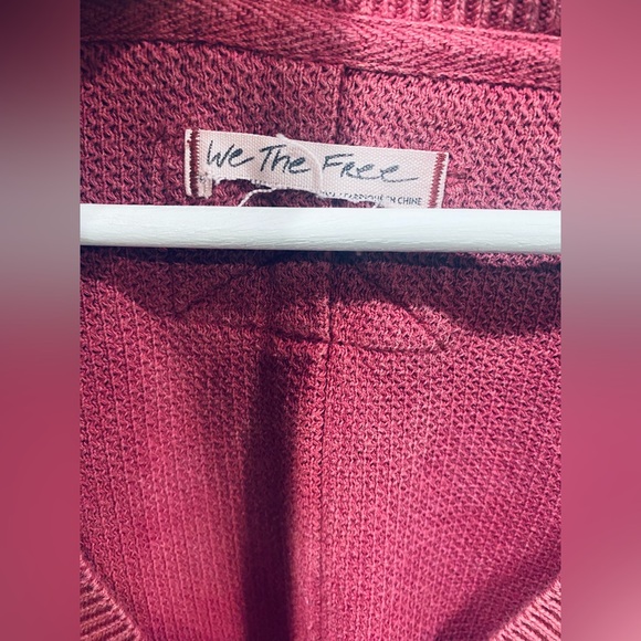 Women’s Free People Asher Thermal Oversized V Neck Knit Top Raw Edge Detail Sz M - Picture 4 of 5